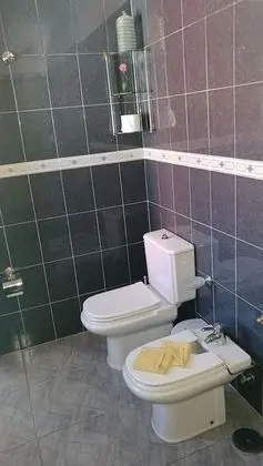 Tek Büyük Yataklı Oda, Balkon, Bahçe Manzaralı