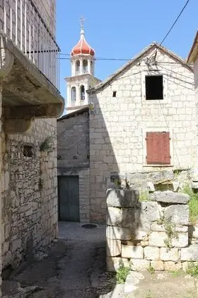 Ev (Two Bedroom Holiday Home (ST))