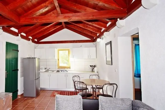 Ev (Holiday Home with Terrace)