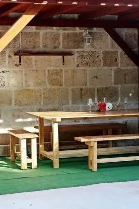 Ev (Holiday Home with Terrace)