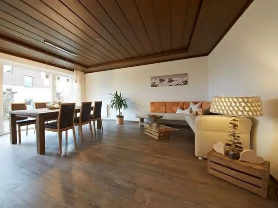 Ev, Birden Çok Yatak Odası, Sauna, Dağ Manzaralı (Holiday Home)