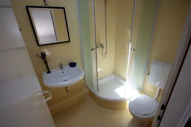 Apart Daire (Five Bedroom Apartment)