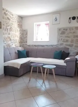 Ev (Holiday home Jadrić - Holiday home w)