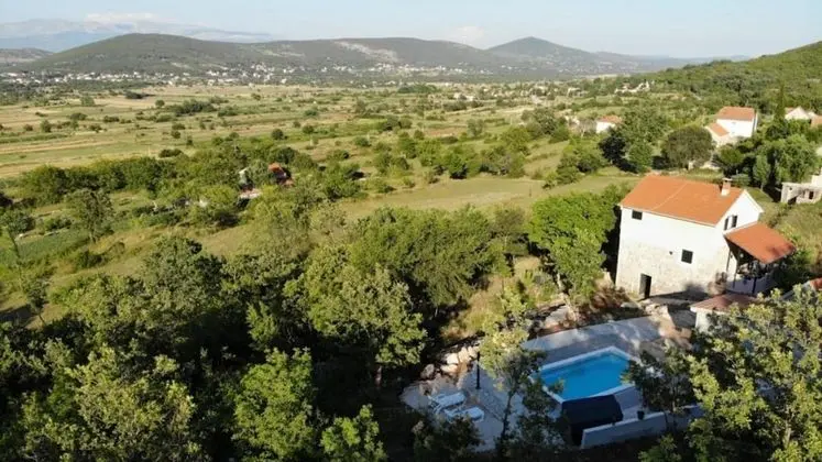 Ev (Holiday home Jadrić - Holiday home w)