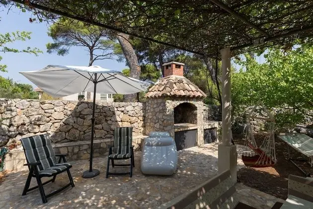 Ev (Three Bedroom Apartment - Terrace and)