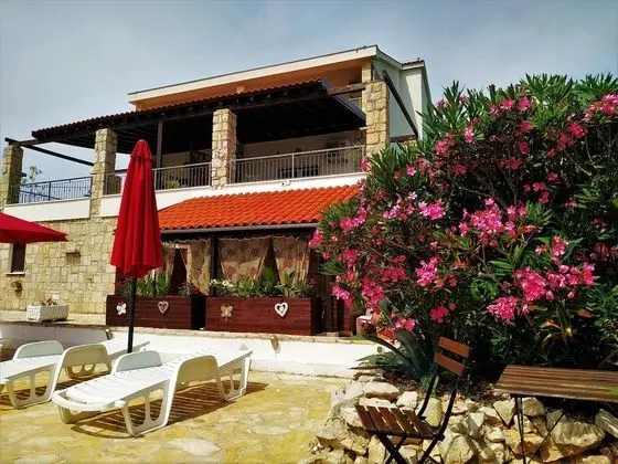Superior Apart Daire, 2 Yatak Odası, Havuz Manzaralı