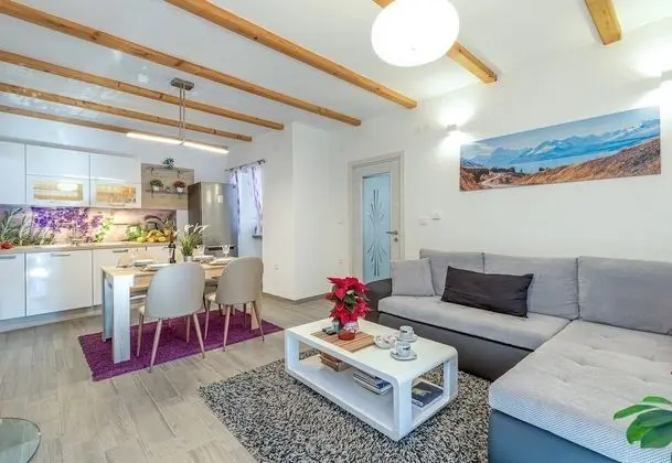 Family Ev, Birden Çok Yatak, Dağ Yamacı (Holiday Home Kastav)