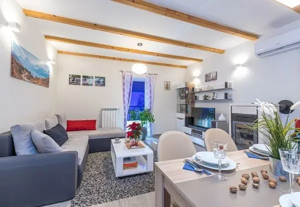 Family Ev, Birden Çok Yatak, Dağ Yamacı (Holiday Home Kastav)