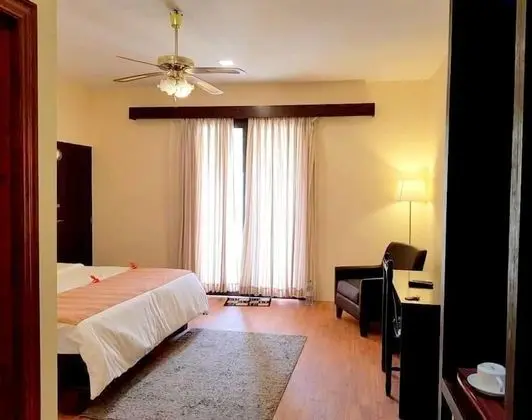 Romantic Villa, Sigara İçilmez