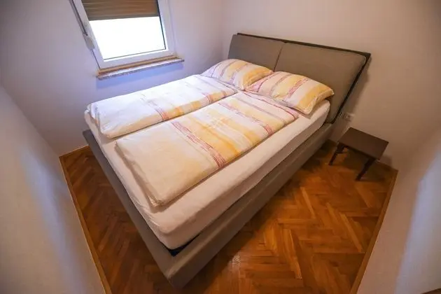 Ev (One bedroom house)