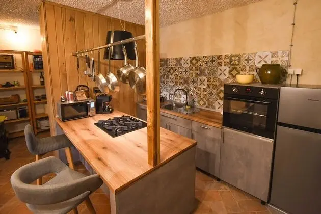 Ev (One bedroom house)