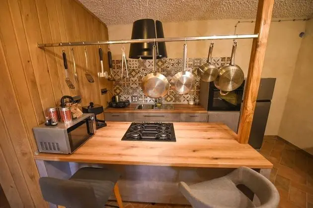 Ev (One bedroom house)