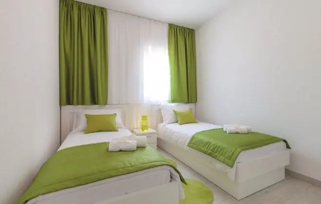 Villa, Kişiye Özel Havuzlu