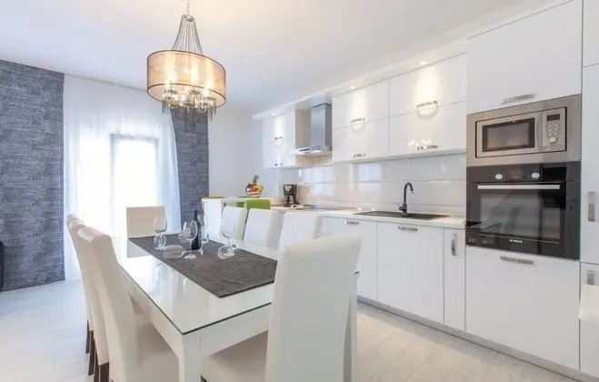 Villa, Kişiye Özel Havuzlu