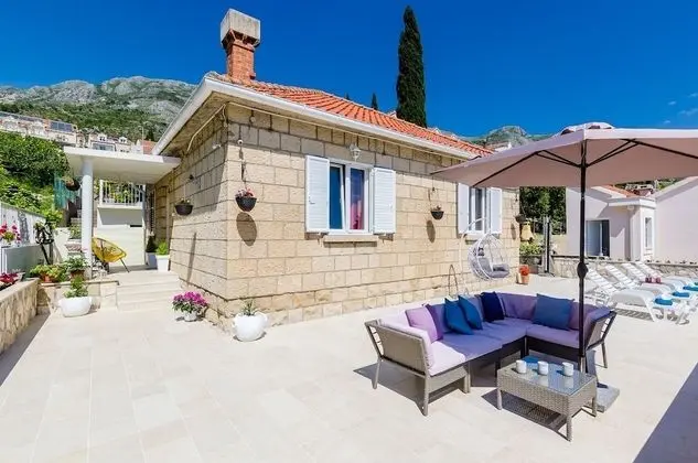 Ev (Three Bedroom Holiday Home)