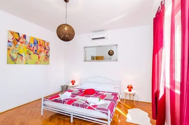 Ev (Three Bedroom Holiday Home)