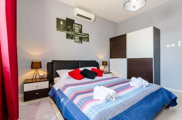 Ev (Three Bedroom Holiday Home)