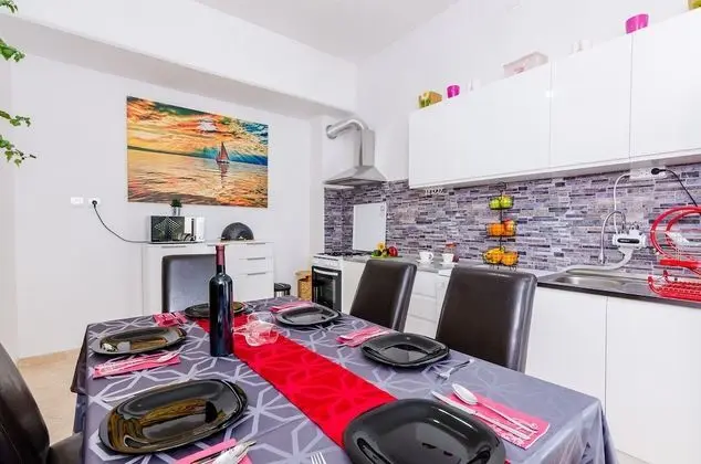 Ev (Three Bedroom Holiday Home)