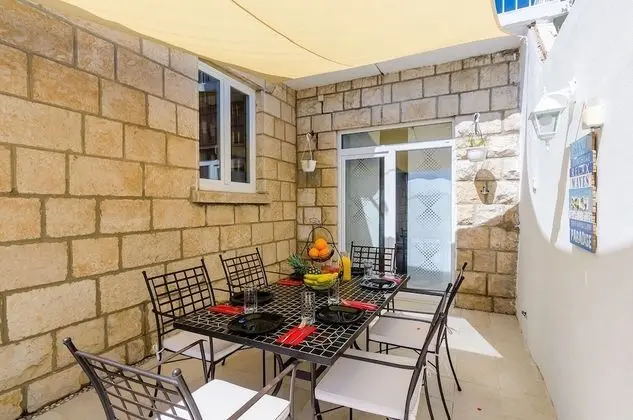 Ev (Three Bedroom Holiday Home)