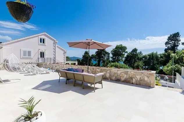 Ev (Three Bedroom Holiday Home)
