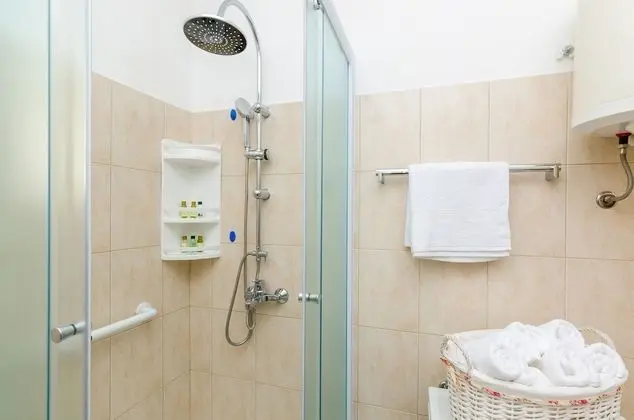 Ev (Three Bedroom Holiday Home)
