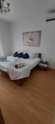 Family Ev, 4 Yatak Odası, Kişiye Özel Havuzlu, Avlu Manzaralı