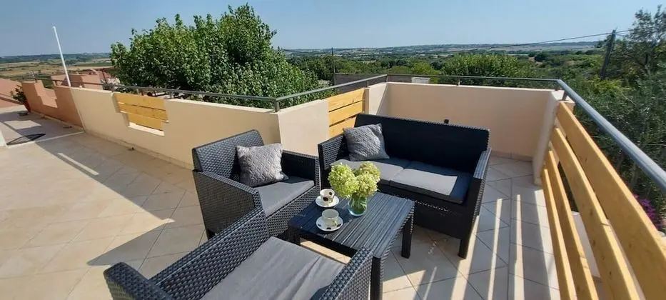 Family Ev, 4 Yatak Odası, Kişiye Özel Havuzlu, Avlu Manzaralı