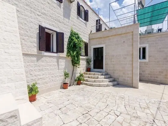 Ev (Four-Bedroom Holiday Home)