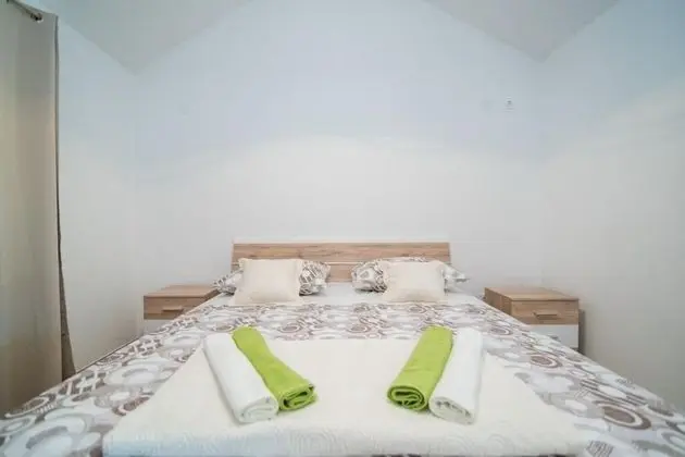 Villa (Two-Bedroom with Pool and Terrace)