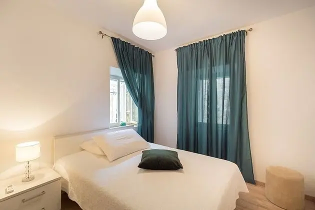 Traditional Ev, 4 Yatak Odası, Balkon