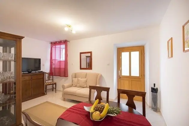 Traditional Ev, 4 Yatak Odası, Balkon