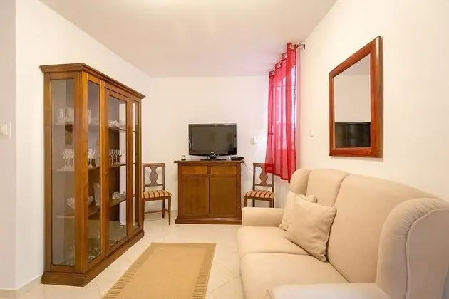 Traditional Ev, 4 Yatak Odası, Balkon