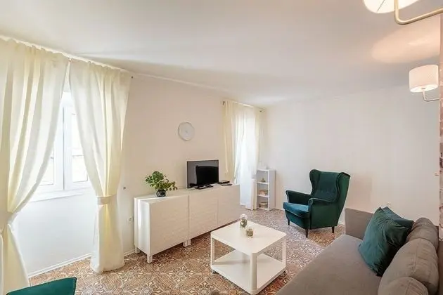 Traditional Ev, 4 Yatak Odası, Balkon