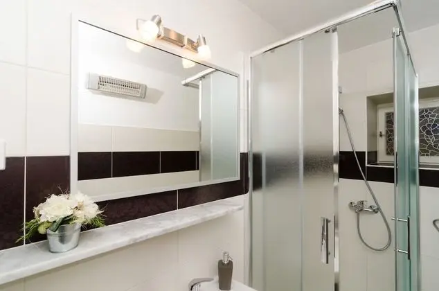 Traditional Ev, 4 Yatak Odası, Balkon