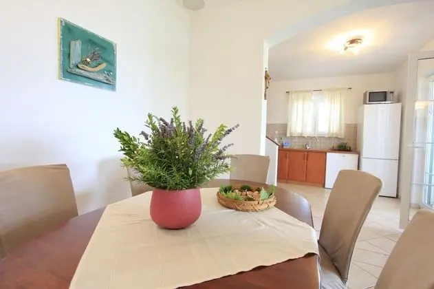 Ev (Holiday Home near lighthouse - H(4+2))