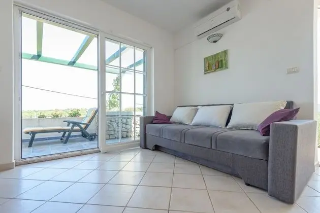 Ev (Holiday Home near lighthouse - H(4+2))