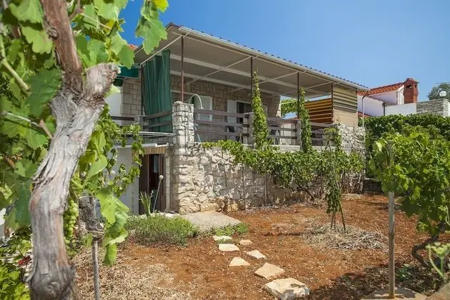 Ev (Three Bedroom Holiday Home)