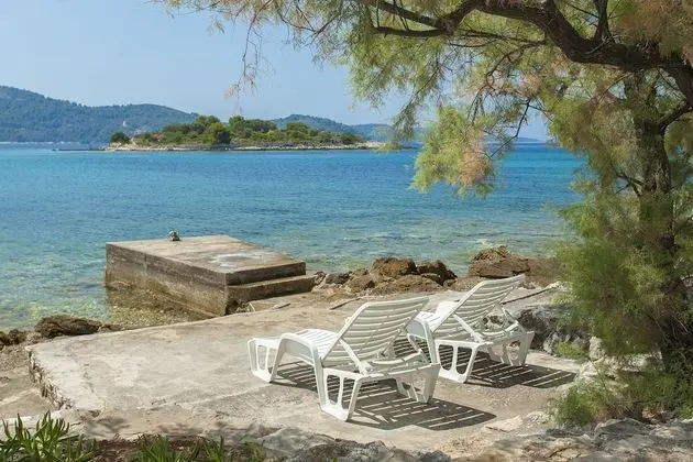 Ev (Three Bedroom Holiday Home)