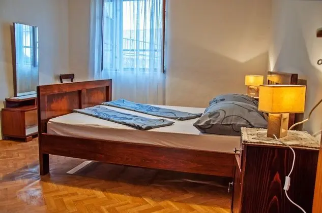 Ev (Holiday home with Garden Terrace)