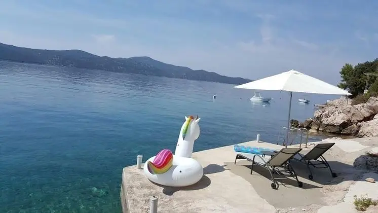 Ev (One Bedroom Apartment with Terrace)