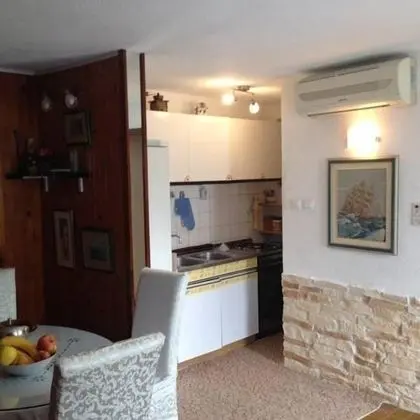 Ev, 1 Çift Kişilik Yatak ve Çekyat