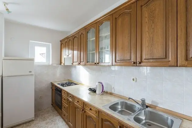 Ev (Four Bedroom Holiday Home)
