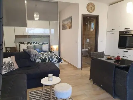 Panoramic Ev, 1 Yatak Odası, Kişiye Özel Havuzlu, Üzüm Asması Manzaralı