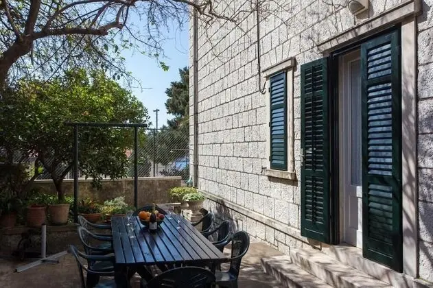 Ev (Duplex Three Bedroom Apartment)