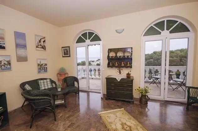 Villa, Deniz Manzaralı