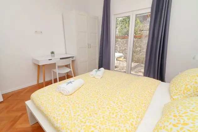 Ev (Three Bedroom Holiday Home)