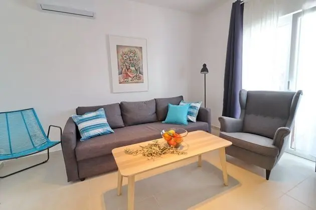 Ev (Three Bedroom Holiday Home)