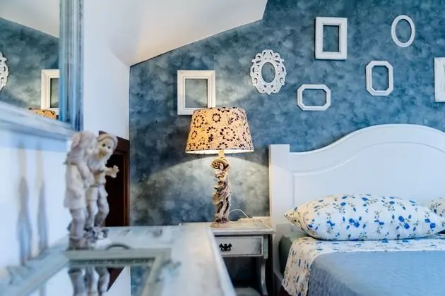 Ev (Two Bedroom Holiday Home with Private)