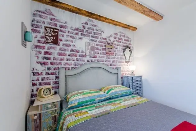 Ev (Two Bedroom Holiday Home with Private)