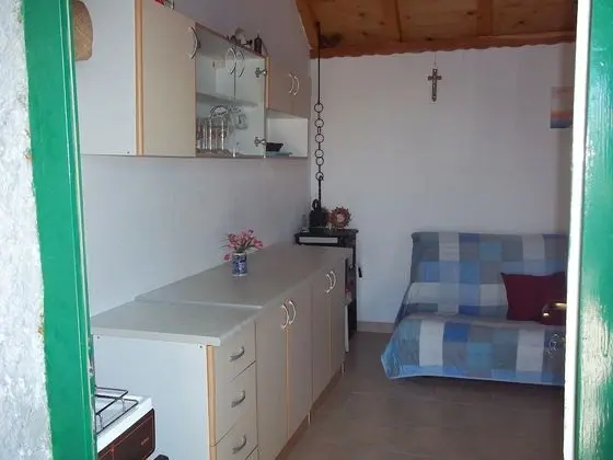 Ev (Holiday Home with Terrace)